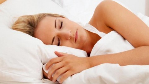 Einschlafprobleme: Diese Atemübung hilft