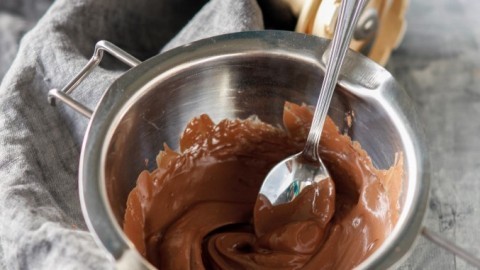 Schokolade zu heiß geschmolzen - Hilfe durch Pürierstab