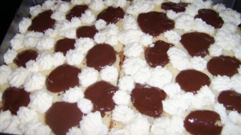 Muh-Muh-Kuchen - Marmorkuchen mit Cremefüllung