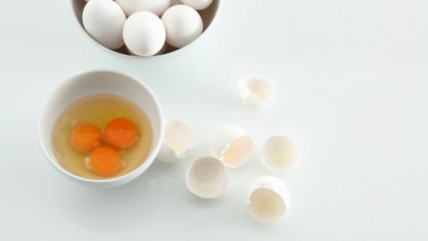 Eier trennen und einzeln prüfen