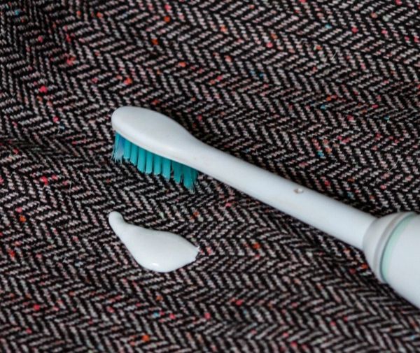 Zahnpasta Flecken Hausmittel Tipps Frag Mutti