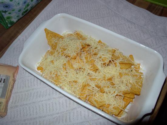 Rezept: Tortilla-Chips mit Käse überbacken | Frag Mutti