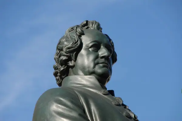 Der deutsche Dichterf&uuml;rst Goethe hoffte einst: &bdquo;dass der Mensch noch immer Humor genug hat, sich &uuml;ber das Unabwendbare lustig zu machen&ldquo;. 