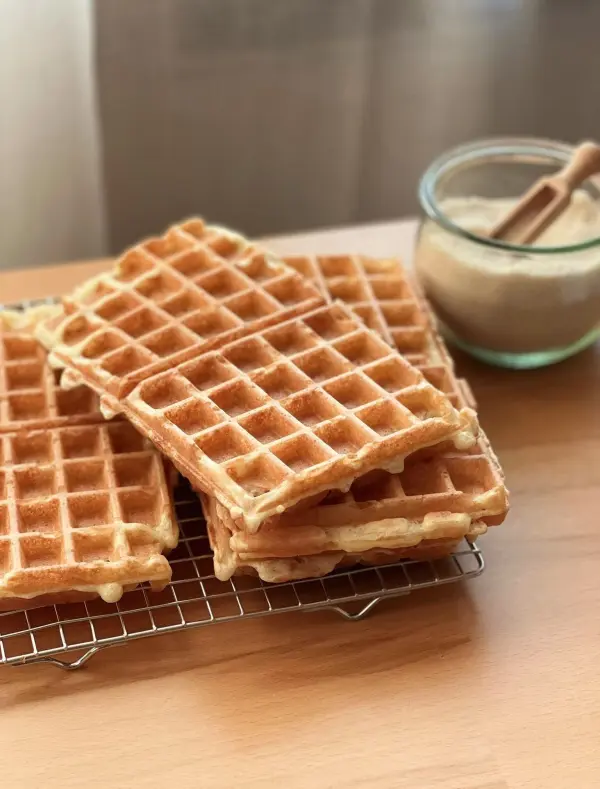 Die Br&uuml;sseler Waffeln sind au&szlig;en sch&ouml;n knusprig und innen luftig leicht. 