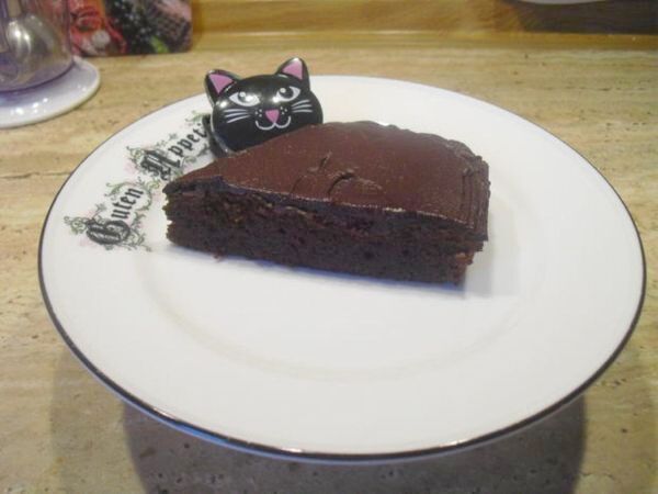 Ein saftiger Schokoladenkuchen der besonderen Art. F&uuml;r Schokoladen-Schleckerm&auml;uler genau richtig.