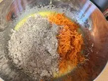 Karottenkuchen mit Nüssen