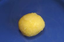 Gekochte Kartoffelknödel