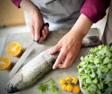 Fisch einfach zerteilen