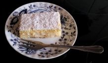 Leichter Zitronencremekuchen