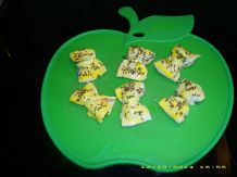 Petersilienschleifen mit Schafskäse