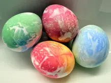 Ostereier marmorieren