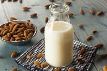 Mandelmilch DIY
