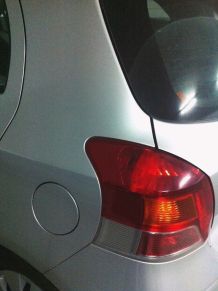Auto reinigen und pflegen mit Hausmitteln