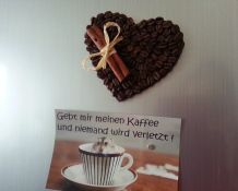 Herz-Kühlschrankmagnet mit Kaffeebohnen herstellen