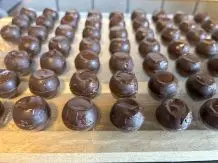 Pralinen mit Fruchtfüllung selber machen