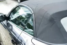 Imprägnierspray von Autoscheiben entfernen