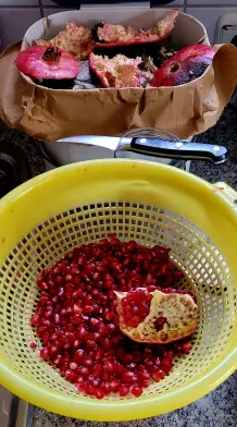 Granatapfel entkernen ohne Spritzer