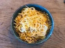 Röstzwiebeln selber machen: aus Pfanne, Ofen oder Airfryer