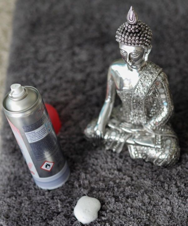 Flecken Auf Dem Teppich Mit Backofenspray Entfernen Frag Mutti