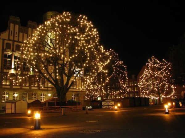 Außenlichterketten Für Weihnachten Anbringen | Frag Mutti