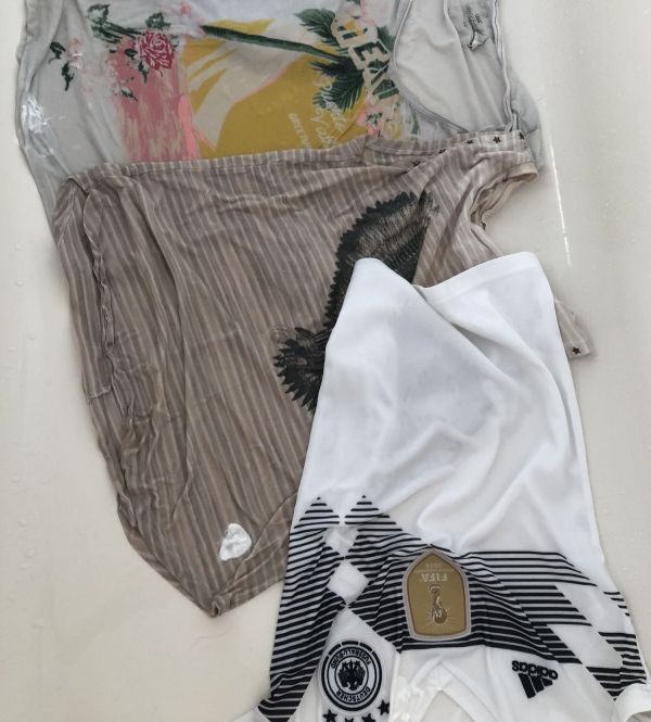 Flecken Auf Kleidung Mit Rasiercreme Entfernen Frag Mutti