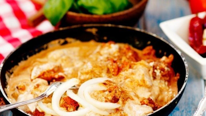 Gyros mit Sahnesoße - Rezept | Frag Mutti