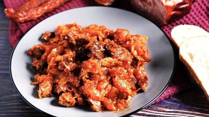 Polnische Spezialität: Bigos - Wurst- und Fleischreste - Rezept