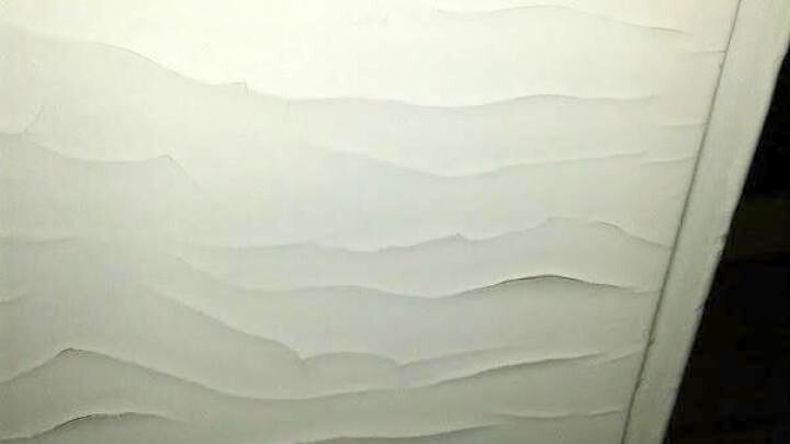 Mit Backofenspray werden vergilbte T&uuml;ren wie neu. Einfach aufspr&uuml;hen, einwirken lassen und das Ergebnis genie&szlig;en.