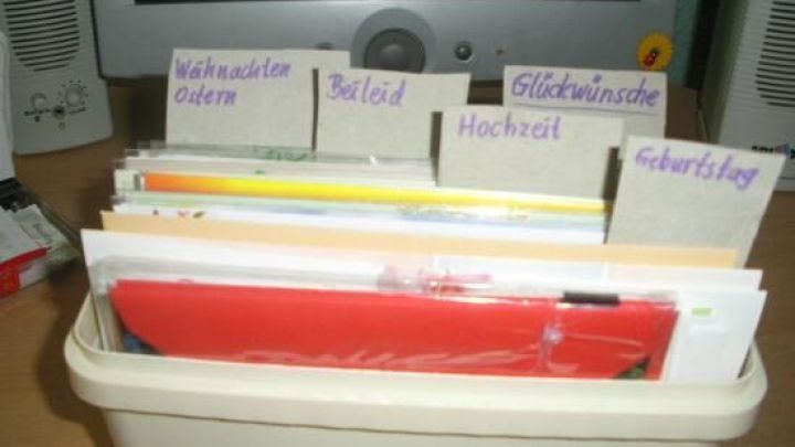 Glückwunschkarten aufbewahren | Frag Mutti
