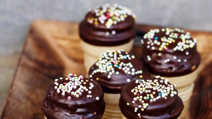 Muffins im Waffelbecher - Rezept | Frag Mutti