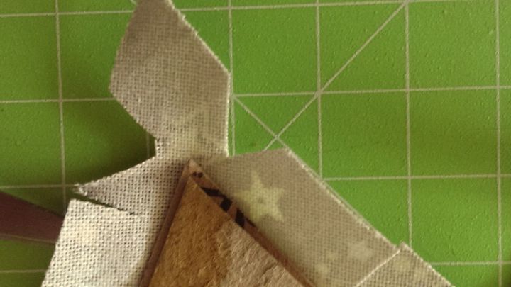 Etwas fummelig sind die zu beklebenden Spitzen &hellip;