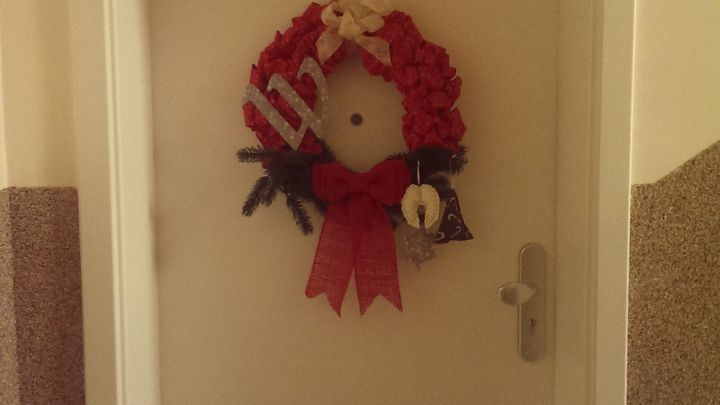 Fertiger weihnachtlicher T&uuml;rkranz