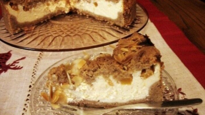 Weihnachtliche Quark-Schmand-Torte - Rezept | Frag Mutti