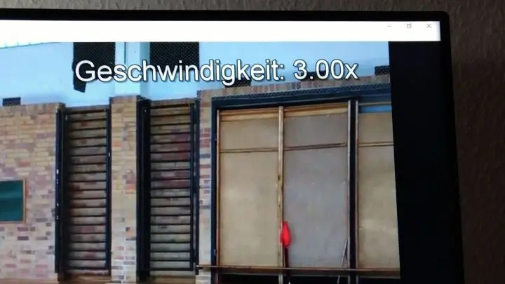 Geschwindigkeit schneller als normal.