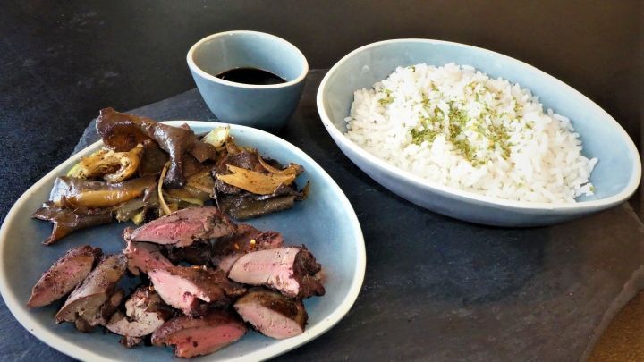Geflügelleber in scharfer Knoblauchsoße auf asiatische Art - Rezept