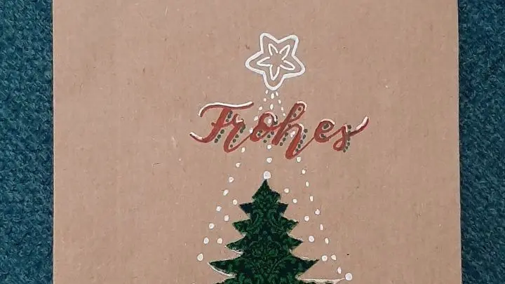 In dem Banner habe ich mich verschrieben, so dass ich hier die T&uuml;te nur mit einem dr&uuml;ber geklebten wei&szlig;en Papierstreifen und neuer Schrift retten konnte. Der bewusst schw&auml;chere Wei&szlig;-Auftrag wurde mit einem Bunststift erzielt.