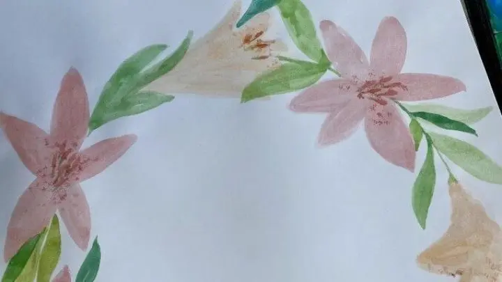Nachdem das Blumenkranz-Grundger&uuml;st steht, kann man jetzt den Blumenkranz noch mit Details versehen. 