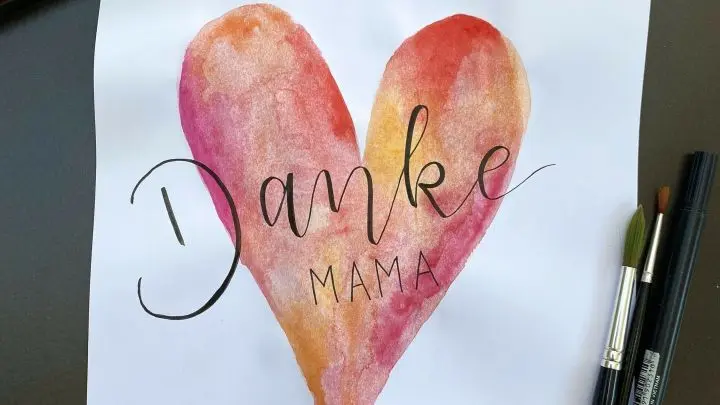 Ich habe auch gleich noch ein simples &bdquo;Aquarell&ldquo;-Herz zu Muttertag gemalt. 