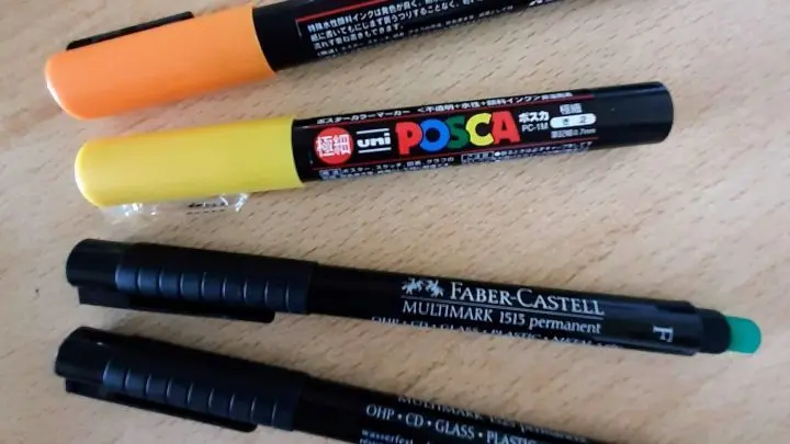 Hier noch einmal die verwendeten wasserfesten Faber Castell Stifte sowie die Posca Marker &ndash; beide Qualit&auml;ten in zwei unterschiedlichen St&auml;rken.