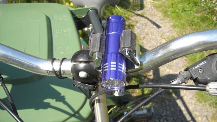 EMagTech Fahrradhalterung Für Taschenlampen - 2 Stück Für 10-35mm Durchmesser