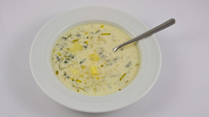 Schnelle Lauch-Käse-Suppe mit Hackfleisch - Rezept | Frag Mutti