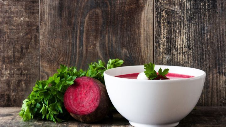 Rote Bete-Suppe mit Dill-Pesto - Rezept | Frag Mutti