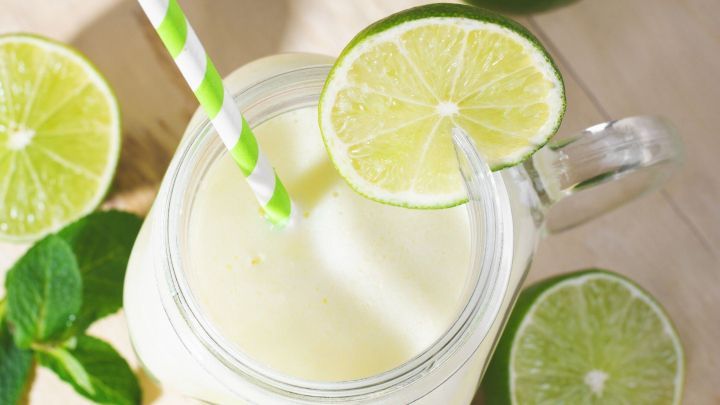 Brasilianische Limonade (Limonada Suíça) - Rezept | Frag Mutti
