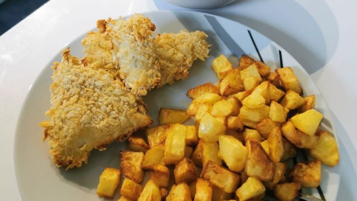 Knuspriges Chicken mit gebackenen Kartoffeln aus der Hei&szlig;luftfritteuse