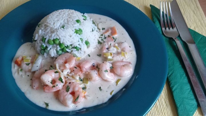 Garnelen in Weißwein-Sahnesauce mit Reis - Rezept | Frag Mutti