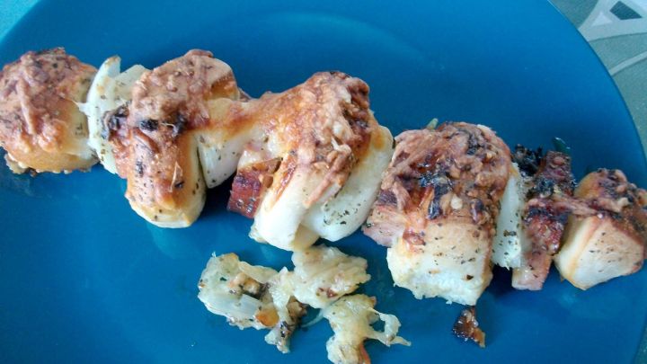 Na&nbsp;&hellip;? Schaut das nicht k&ouml;stlich aus? Meine fertigen Leberk&auml;s Wiesn Spie&szlig;e waren super lecker!