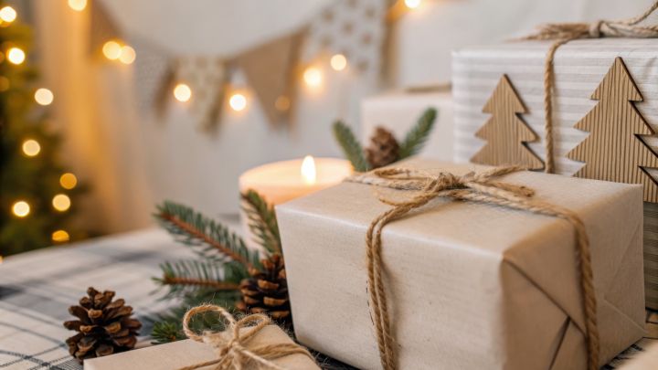 Hier findest du die Top 10 g&uuml;nstigen Geschenkideen f&uuml;r deine Mama zu Weihnachten.