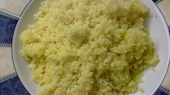 Sterz ( Polenta ) aus der Mikowelle