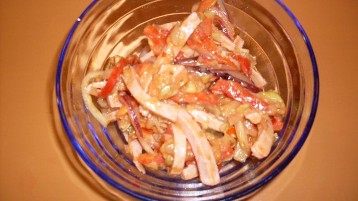 Teufelssalat  mit  Fleischwurst