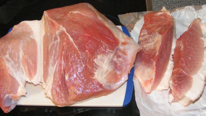 Schinken selber p&ouml;keln und r&auml;uchern